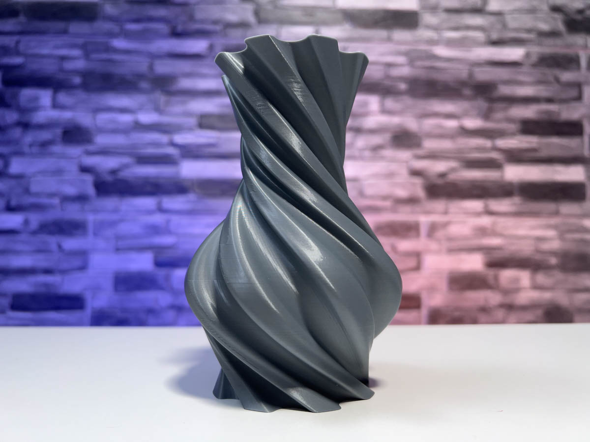 3D Printed Torqued Round Vase