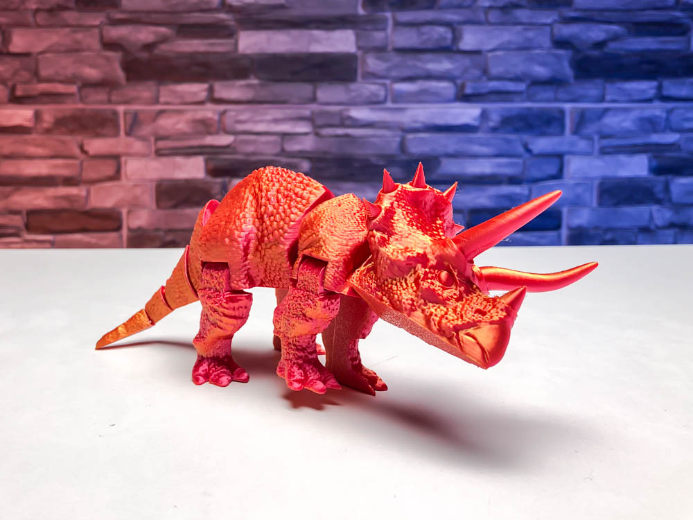 Articulated Triceratops Dinosaur