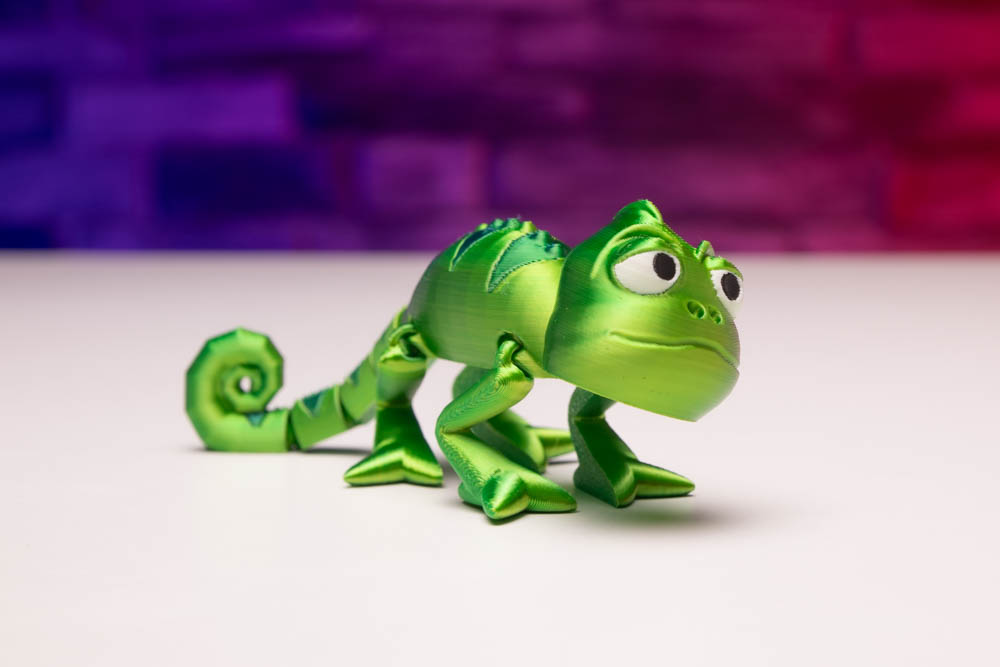 3D Print Multicolor Articulated Chameleon STL for download