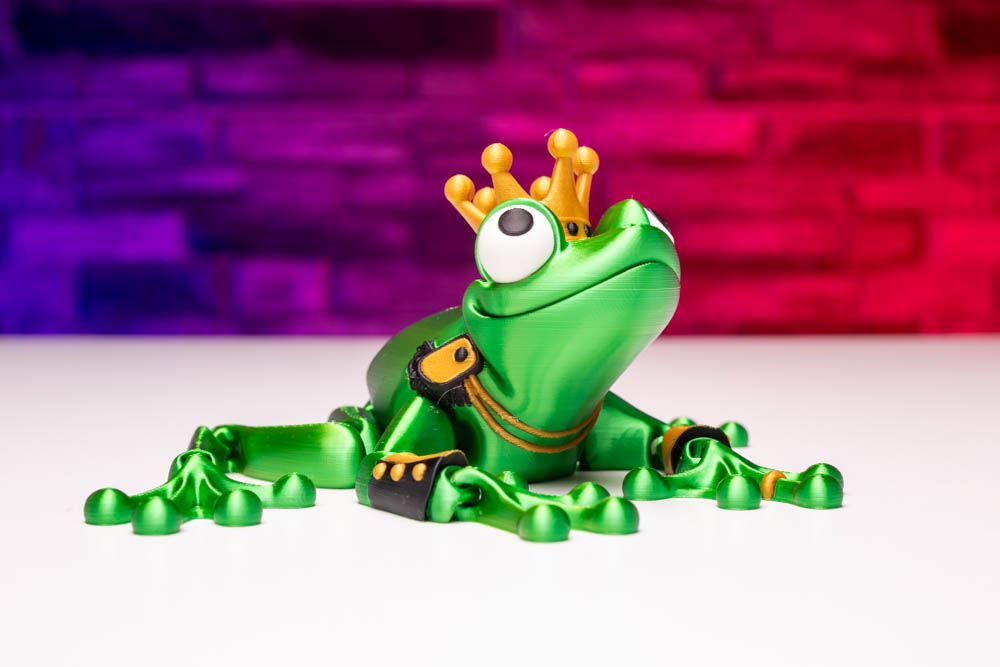 Articulated Multicolor Frog Prince