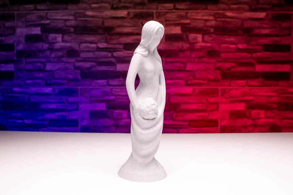 3D Print Elegant Mother and Child Statue STL for download