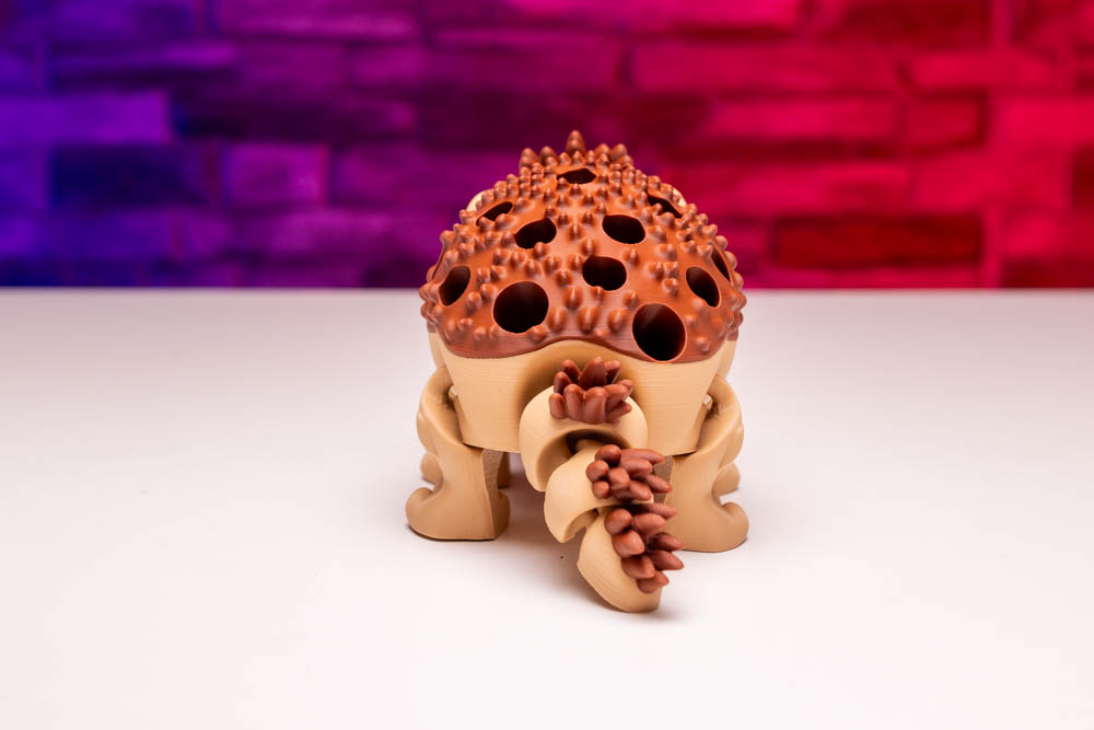 3D Print King Articulated Multicolor Hedgehog Pen Holder STL for download