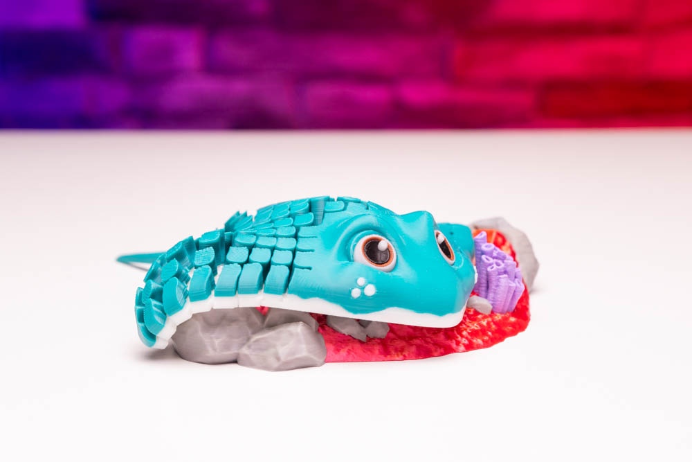 3D Print King Articulated Multicolor Ray Fish with Coral Pedestal STL for download