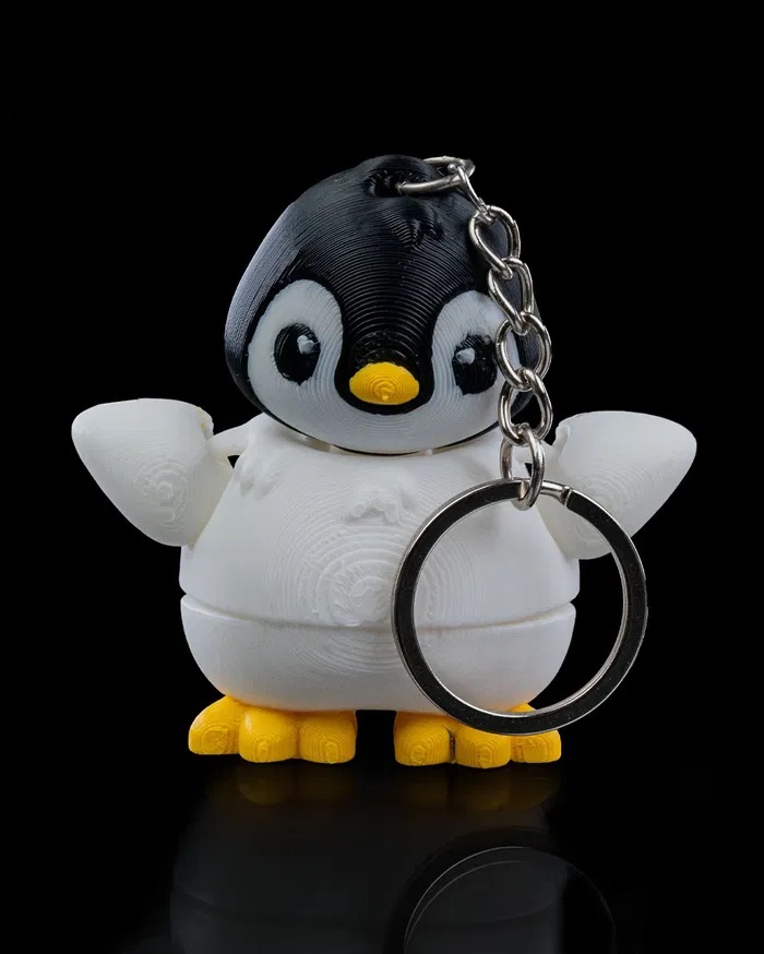 3D Print Keychain Dancing Penguin